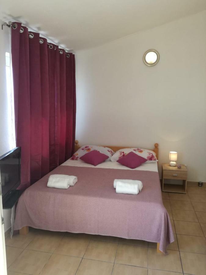 Apartman Adriatic Trogir Exterior photo