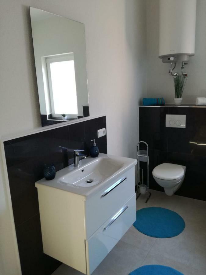 Apartman Adriatic Trogir Exterior photo